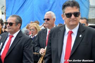 Santa Bárbara luce manto nuevo en la procesión de Lomo Catela (Foto Francisco Javier Santana)